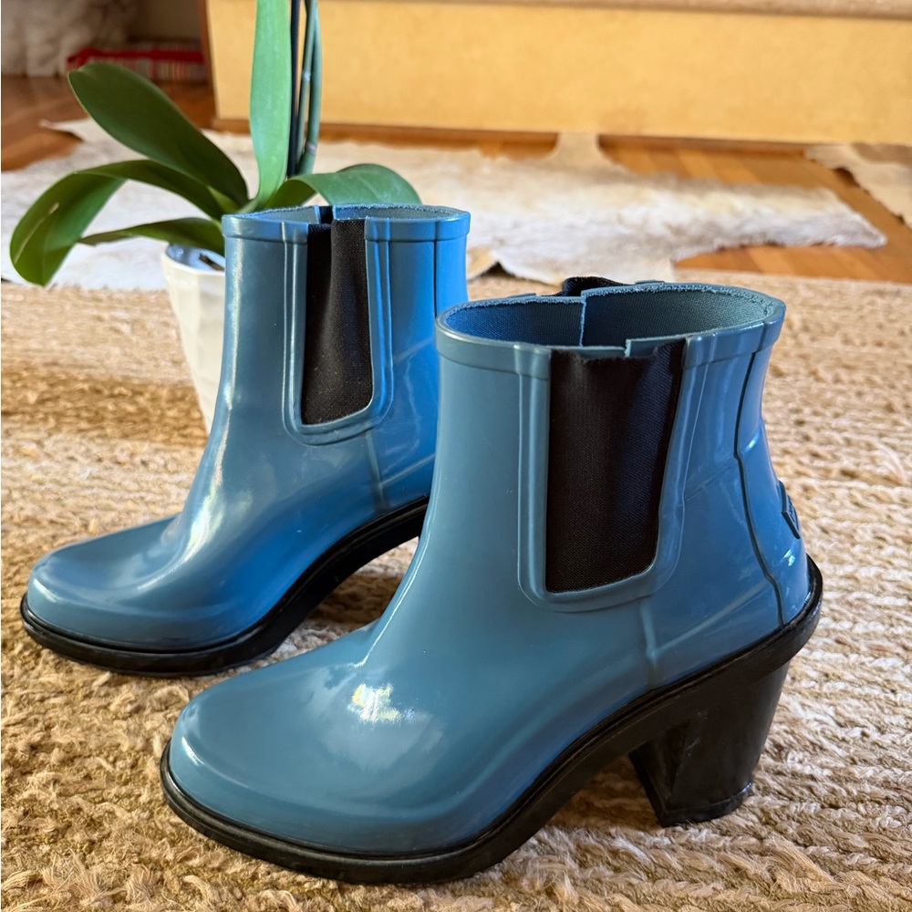 Hunter brand Blue Ankle Bootie for Women